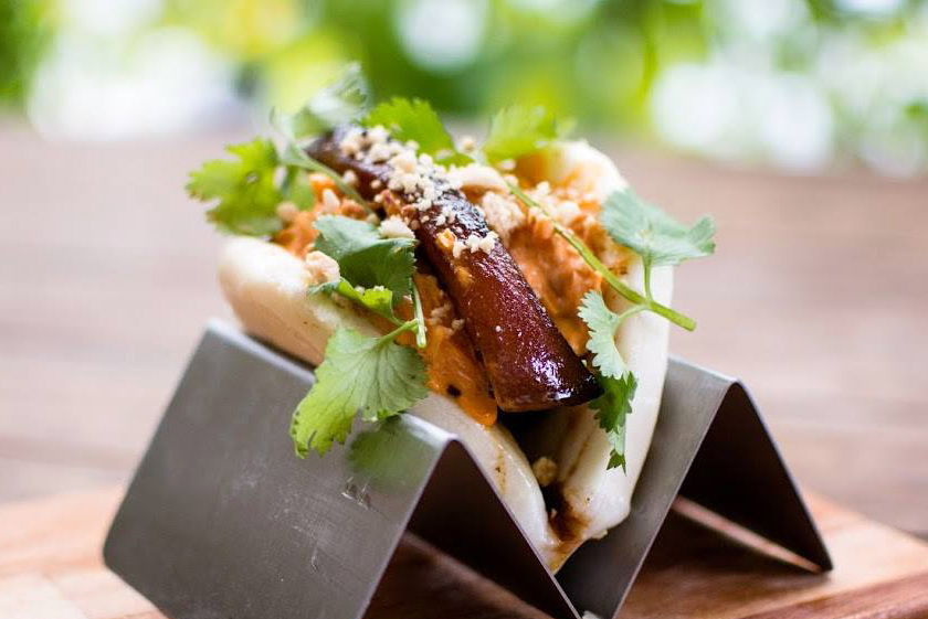 Steamy%20piggy%20bao%20taco