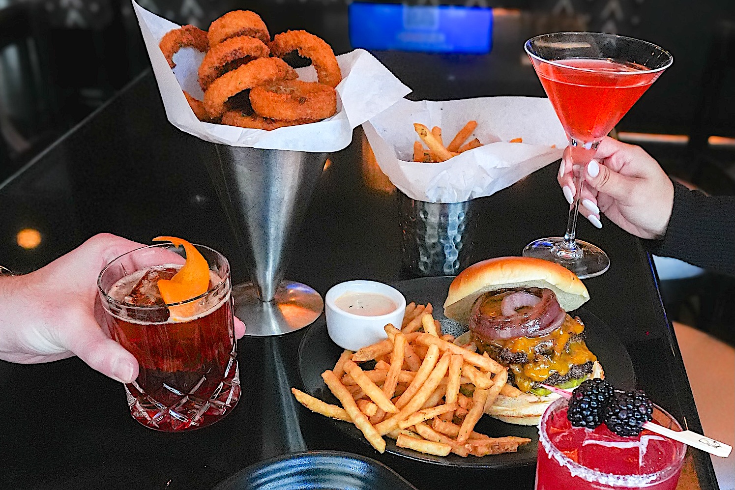 Mortons%20the%20steakhouse %20happy%20hour