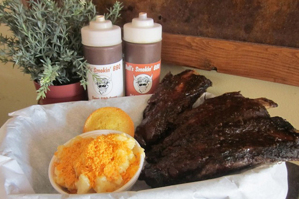 Bulls%20smoking%20bbq %20ribs