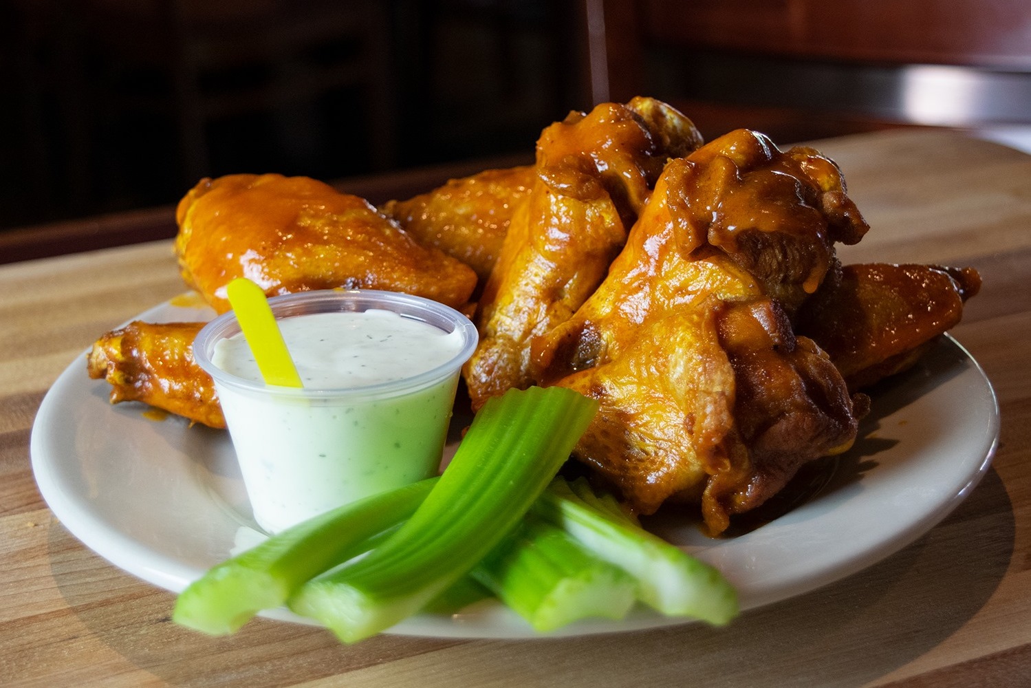 Goldies%20sports%20cafe %20wings