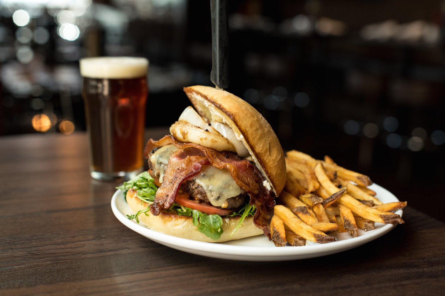 Thirsty%20lion %20burger%20%26%20beer