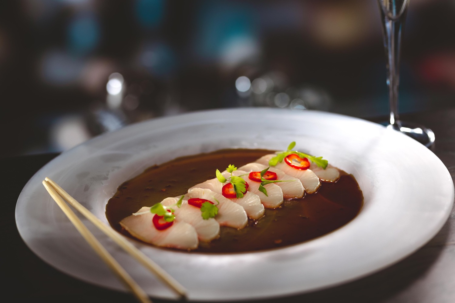 Eddie%20vs %20yellowtail%20sashimi