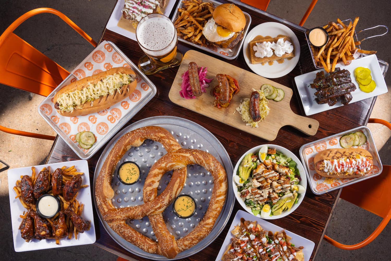 Brat%20haus %20tabletop%20view