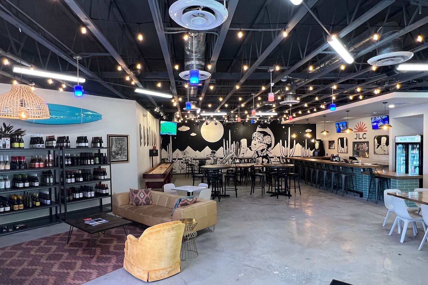 Joy lush club %20interior